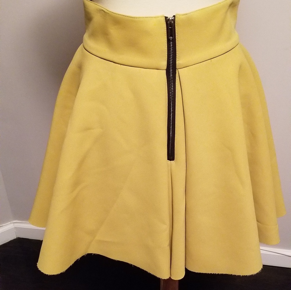 H&M Flare Skirt - Yellow - Picture 5 of 7